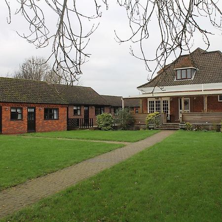 בקלס The Swan Motel, Gillingham מראה חיצוני תמונה