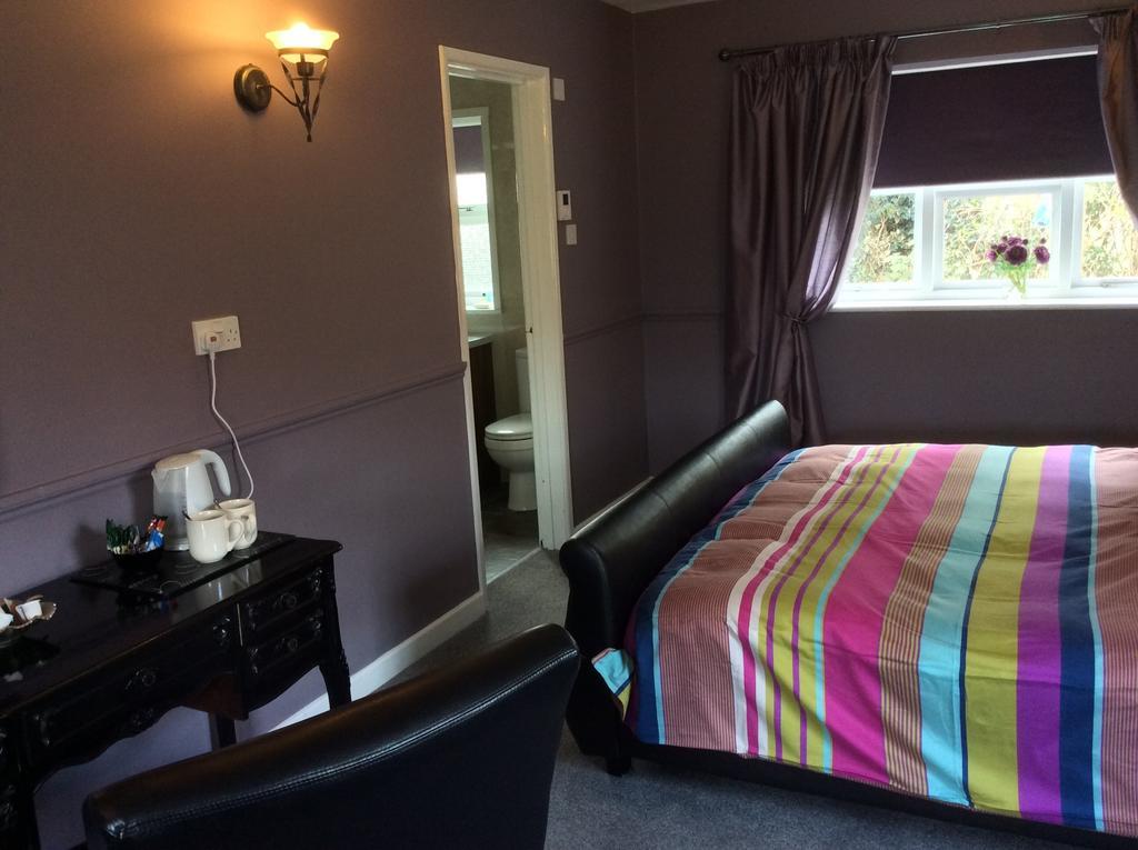 בקלס The Swan Motel, Gillingham מראה חיצוני תמונה